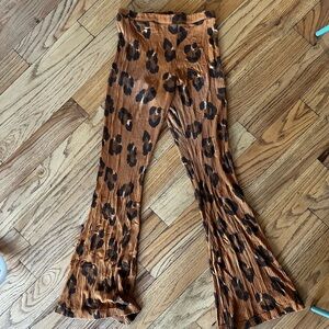 CUTE LEOPARD PRINT FARMRIO PANTS
